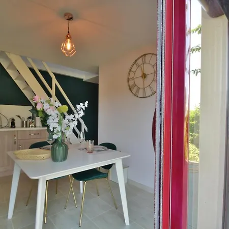 Domaine De Monplaisir 2 Holiday home